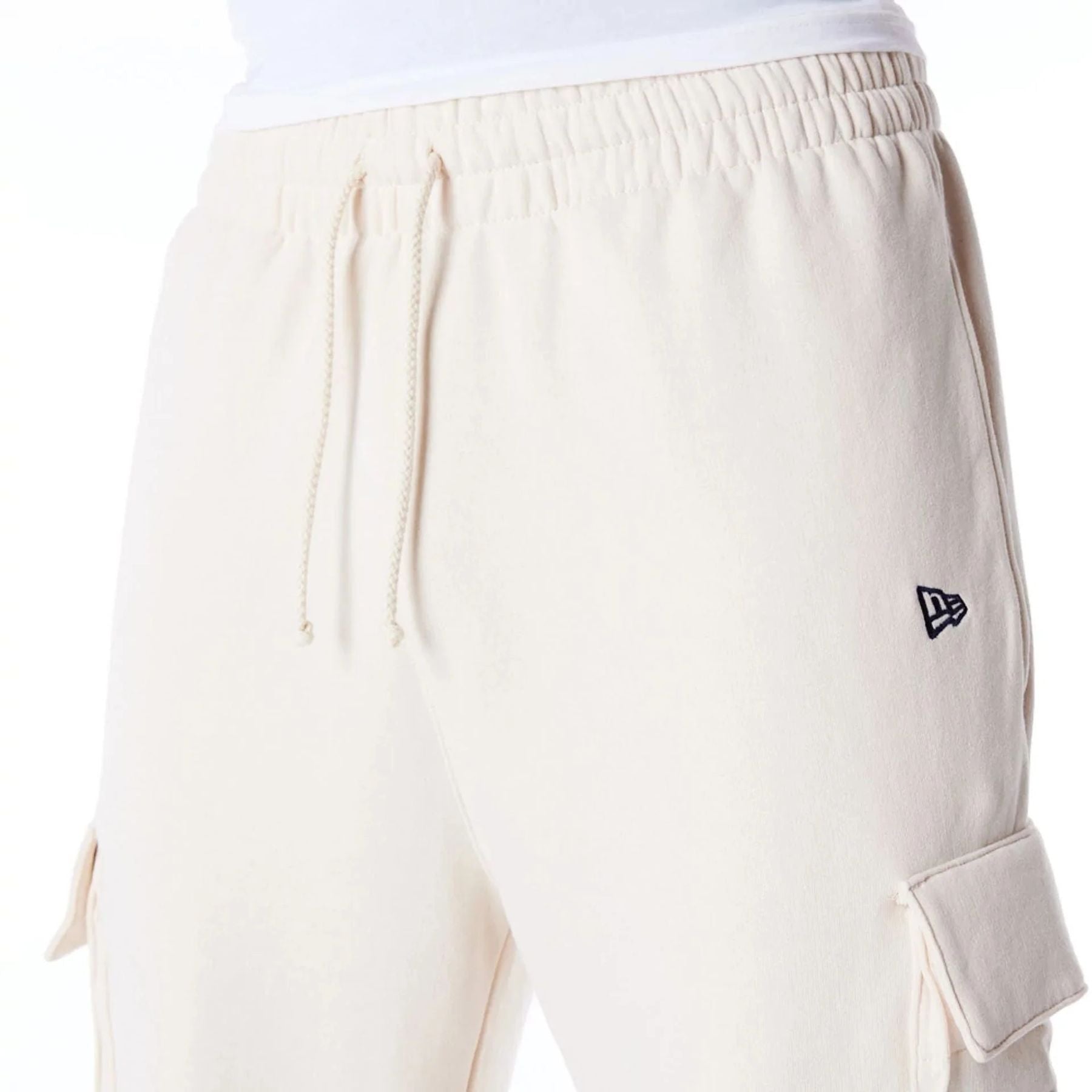 60564872 - Pantaloni - New Era