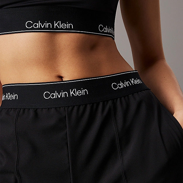 00GWF4P606BAE - Pantaloni - Calvin Klein